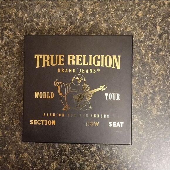 **DO NOT BUY--SOLD**True Religion Trifold Wallet With Chain - Picture 4 of 4
